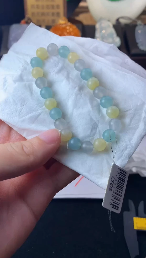未镶嵌定制翡翠完**月毛货不退不换