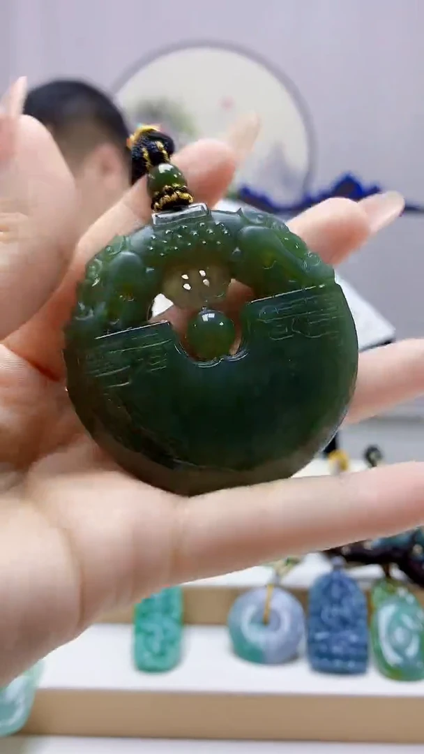 未镶嵌定制翡翠4898ty-毛货挂件238