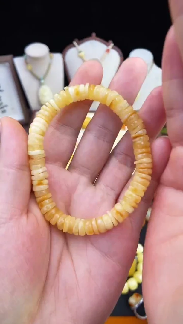 琥珀未镶嵌珠宝奇石柒月