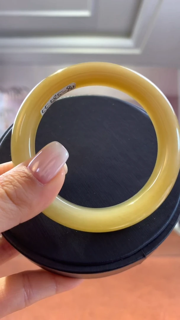 未镶嵌和田玉把件且末金糖手镯55