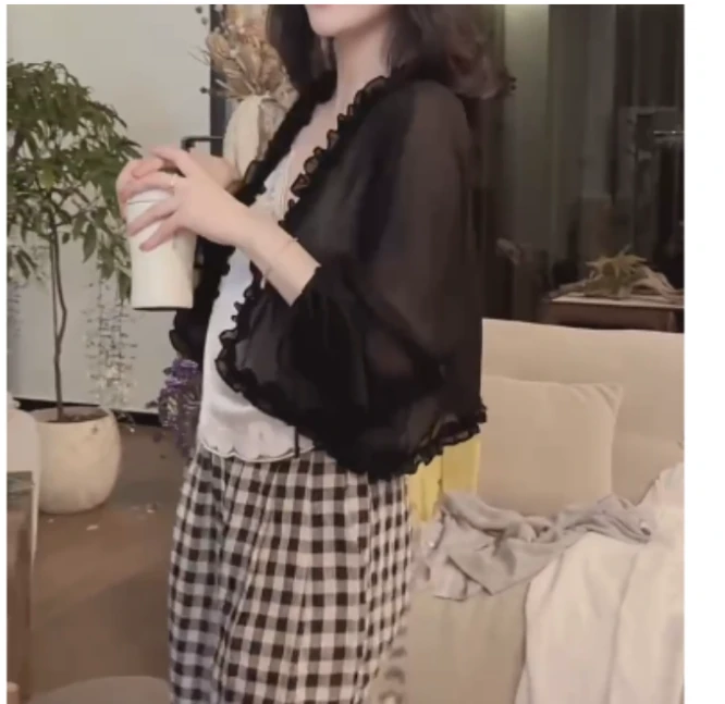 2025夏季新款网红同款洋气爆款韩版潮流薄款外搭格子裤子6X9