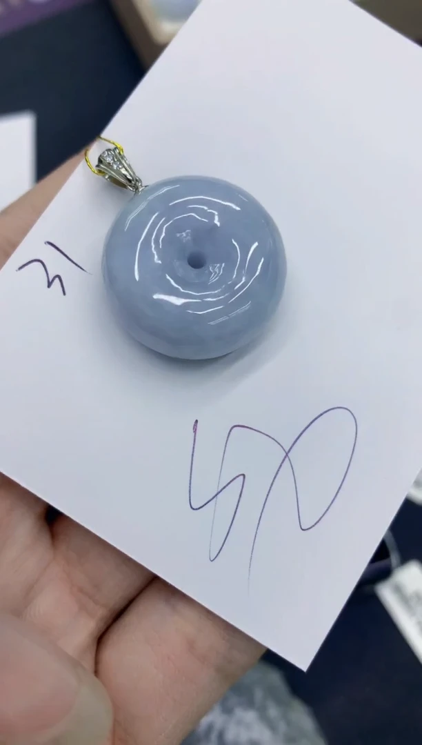 翡翠未镶嵌颈饰1111111111