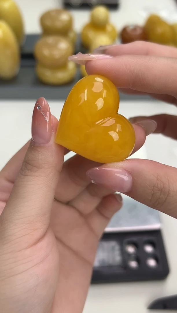 裸石琥珀未镶嵌琥珀蜜蜡吊坠