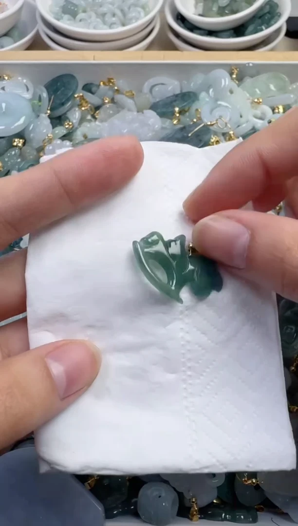 裸石翡翠7号，A货翡翠