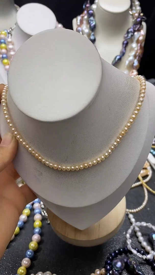 颈饰未镶嵌淡水珍珠多人