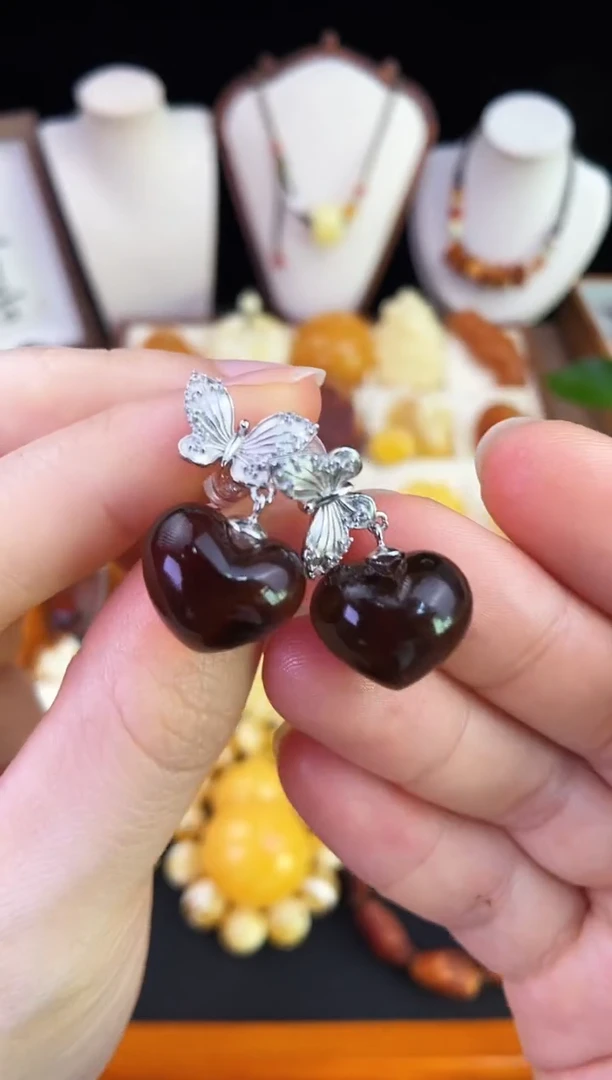 琥珀未镶嵌珠宝奇石柒月