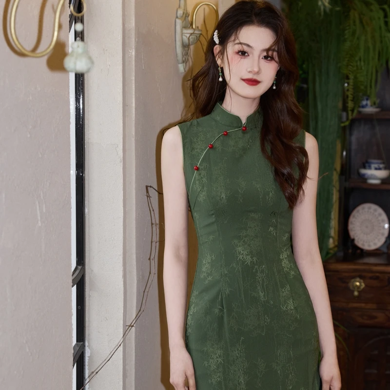2025夏季薄款无袖气质旗袍少女新中式春夏优雅绿色立领中长裙
