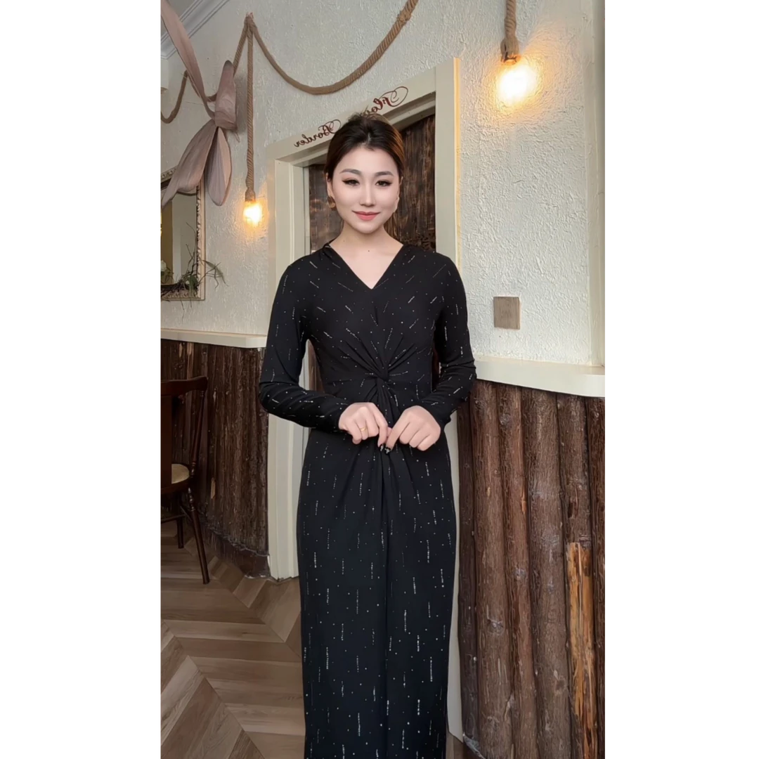 988【古丽店铺】新款V领烫钻女装连衣裙