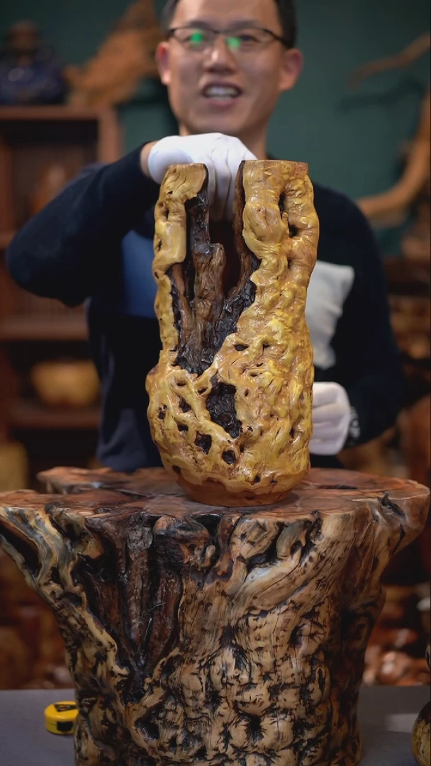 【闪购商品】枣木雷击枣木龙纹广口瓶