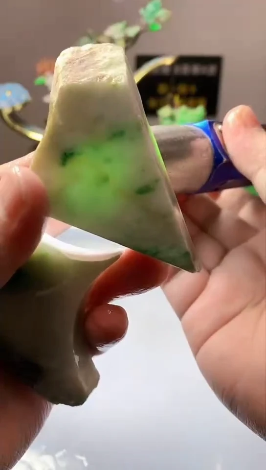 翡翠未镶嵌颈饰天然A货缅甸翡翠 放漏福利