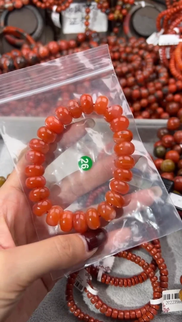 未镶嵌手串南红玛瑙12+