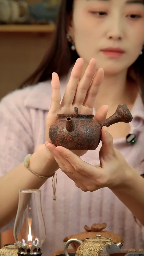 言野手作 岩矿侧把壶