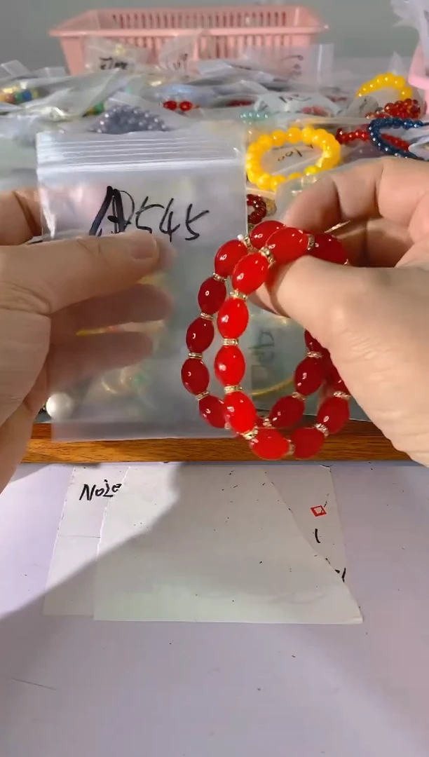 【闪购商品】水晶颈饰银S925镶嵌545红宝，蓝宝，多样性发一件赠链