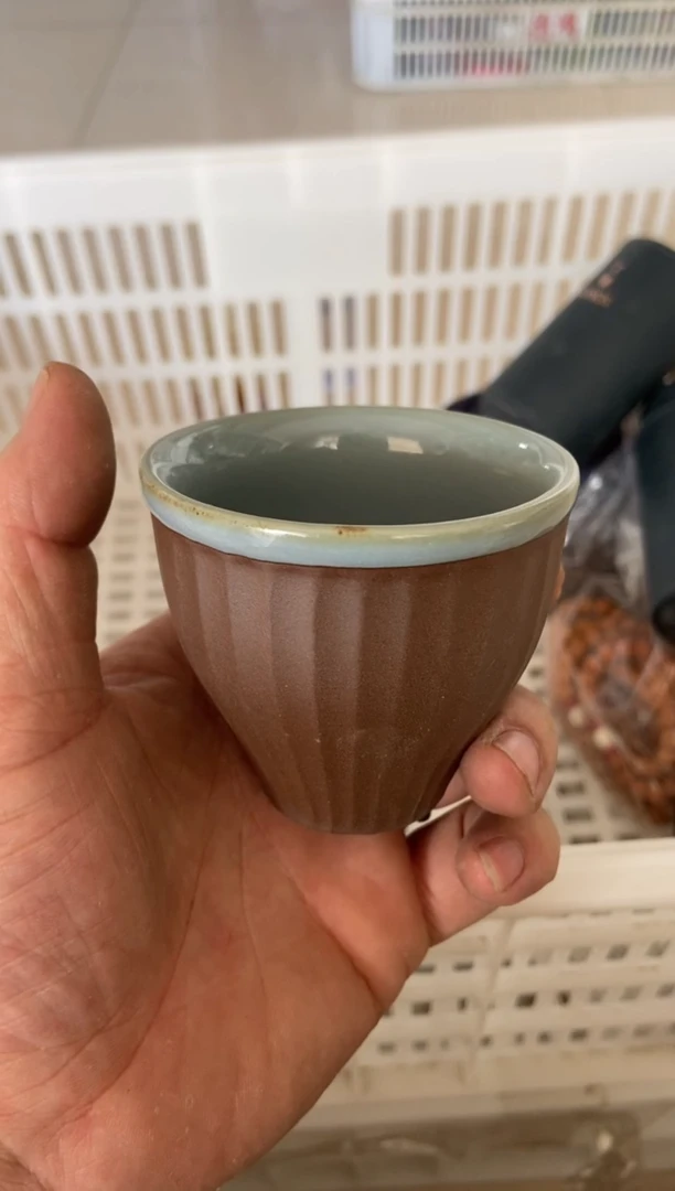 无运费险有瑕疵的摄影的产品有使用过的痕迹有点脏介意勿拍