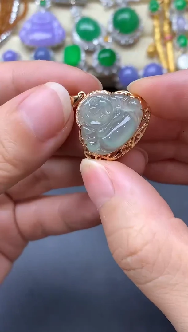 翡翠18K金镶嵌颈饰140-中国好珍宝