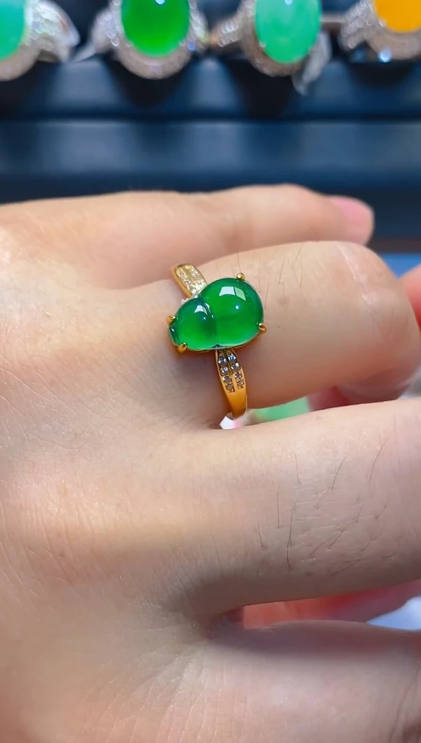 翡翠银S925镶嵌耳饰天然