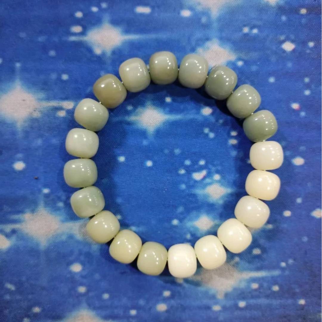 466号 渐变菩提1.2cm桶珠手串（颜色多样性）
