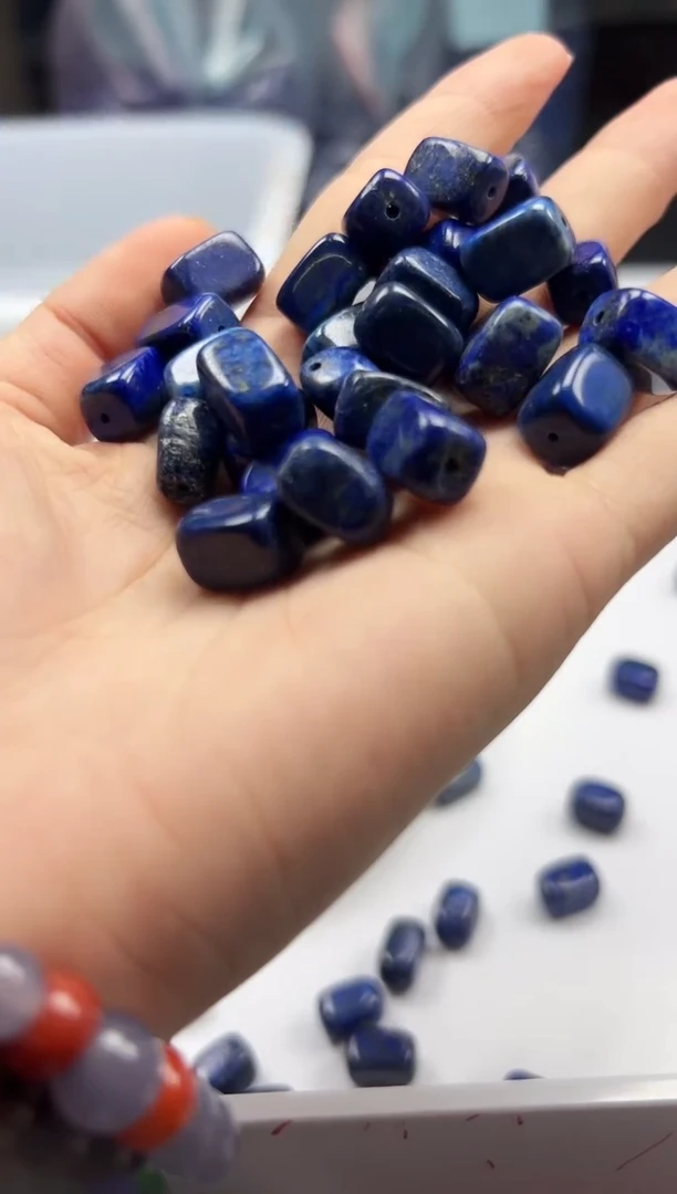 玛瑙/玉髓颈饰未镶嵌w2981青金石随形12mm*10颗