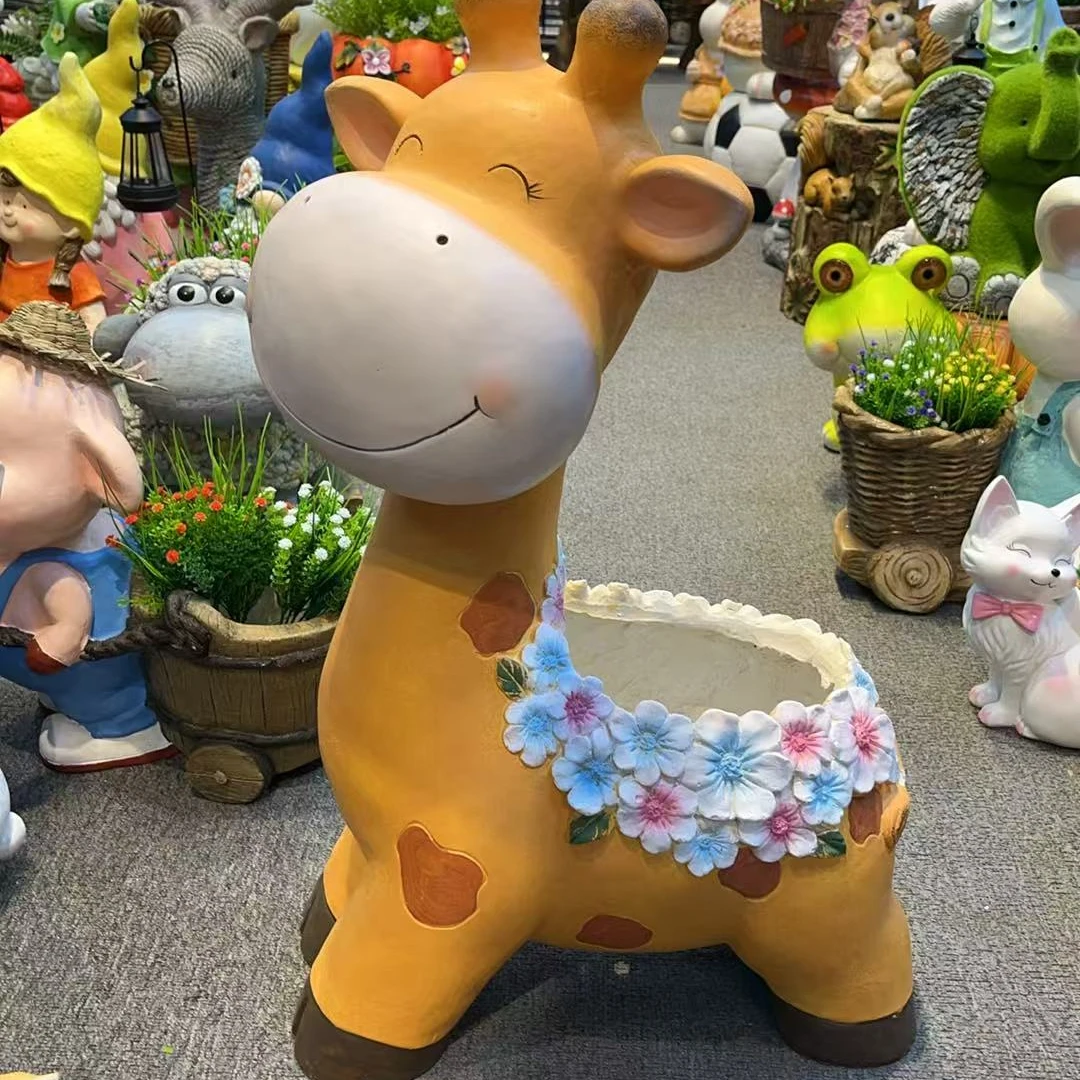 可爱长颈鹿一家花盆