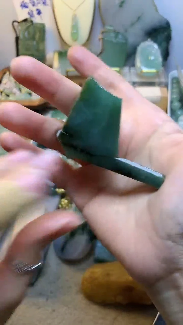 未镶嵌挂件翡翠 缅甸A货翡翠，没有运费险