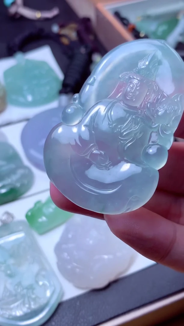 颈饰未镶嵌翡翠天然A货翡翠