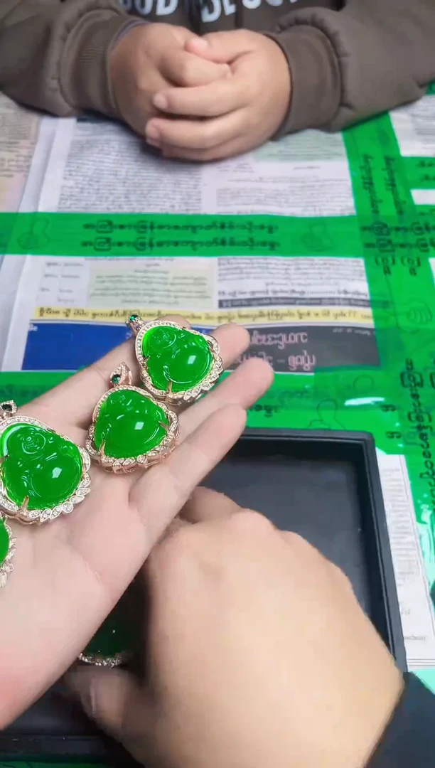 强子收货--所见即所得--多样性发货--绿色佛公