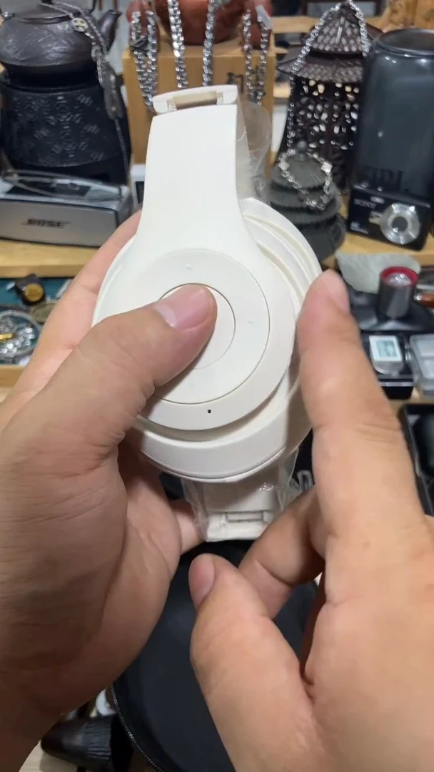 瓷片闪购商品  如图所示
