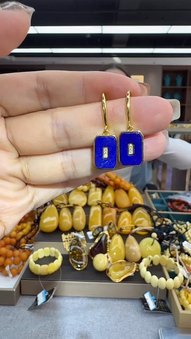 未镶嵌青金石耳饰154秒拍号