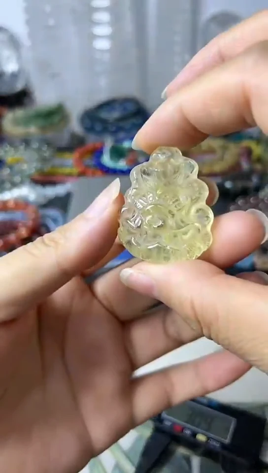 【闪购商品】水晶颈饰未镶嵌12矿坑