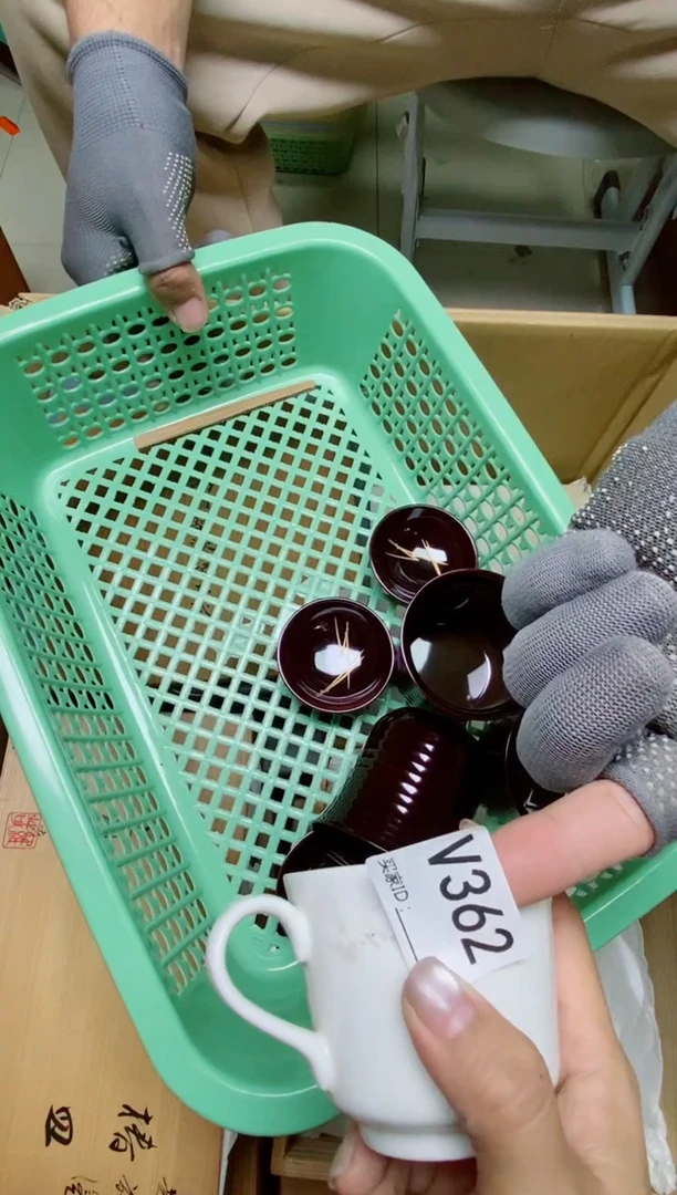 瓷片瓷*坊V362默认微瑕，谨慎参拍