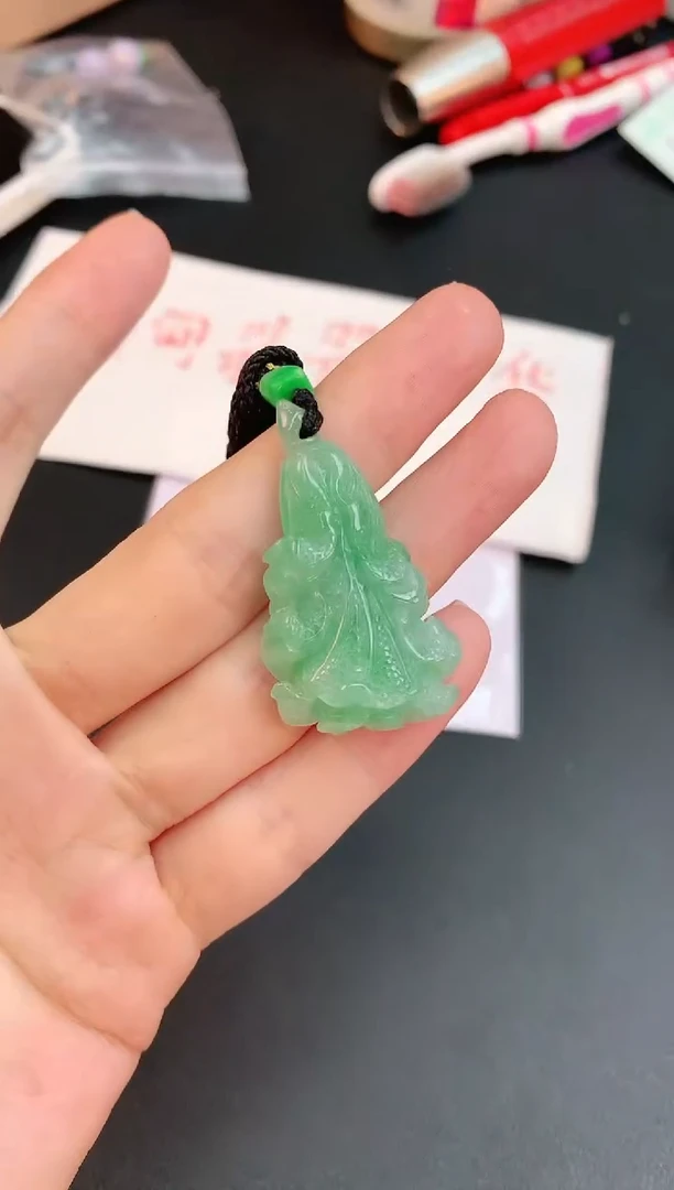 【闪购商品】翡翠颈饰未镶嵌赠礼盒证书 小君