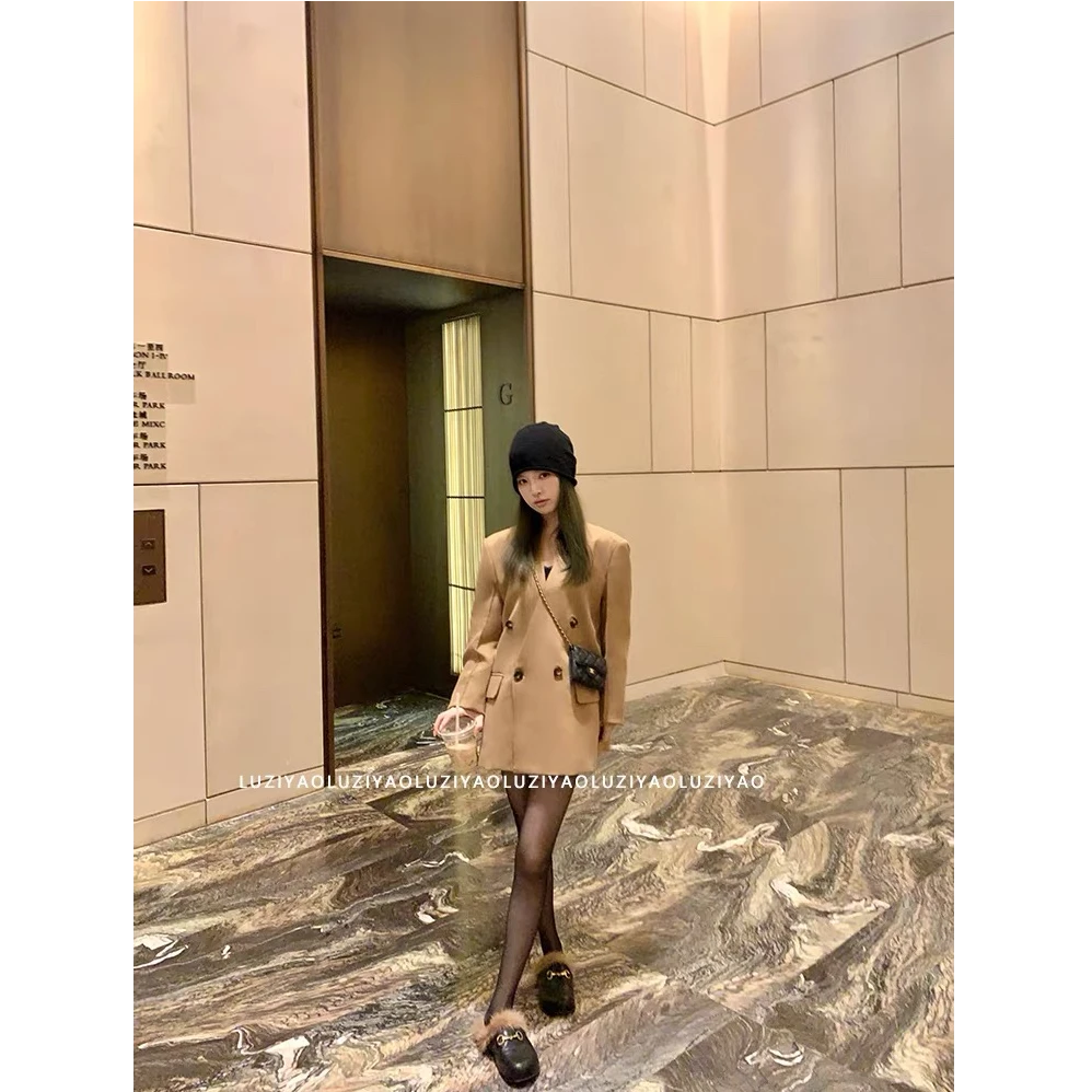 优秀的金蘑菇 无领宽肩慵懒风西装外套老钱松弛感宽松复古西服