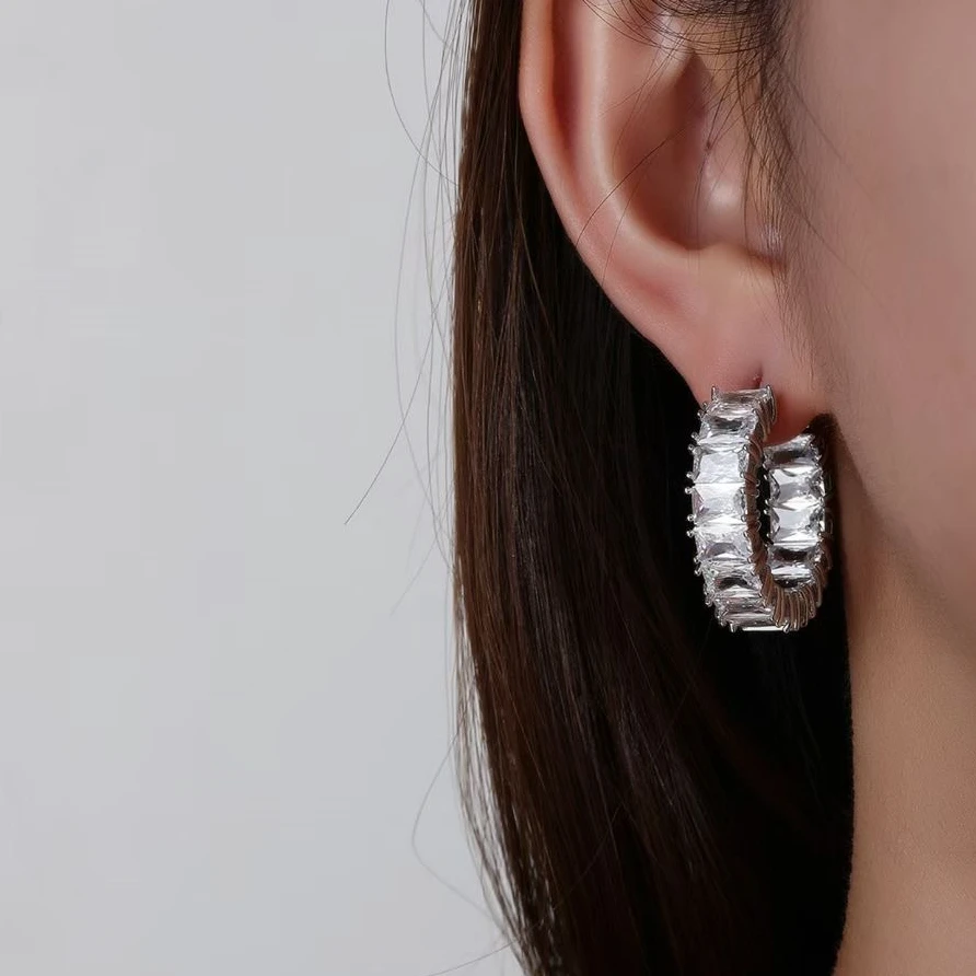 （样板补单）铜合金6层电镀保色精致耳饰