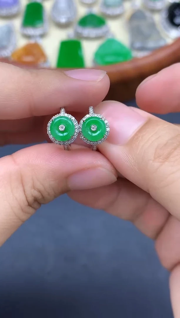 18K金镶嵌翡翠耳饰349-中国好珍宝