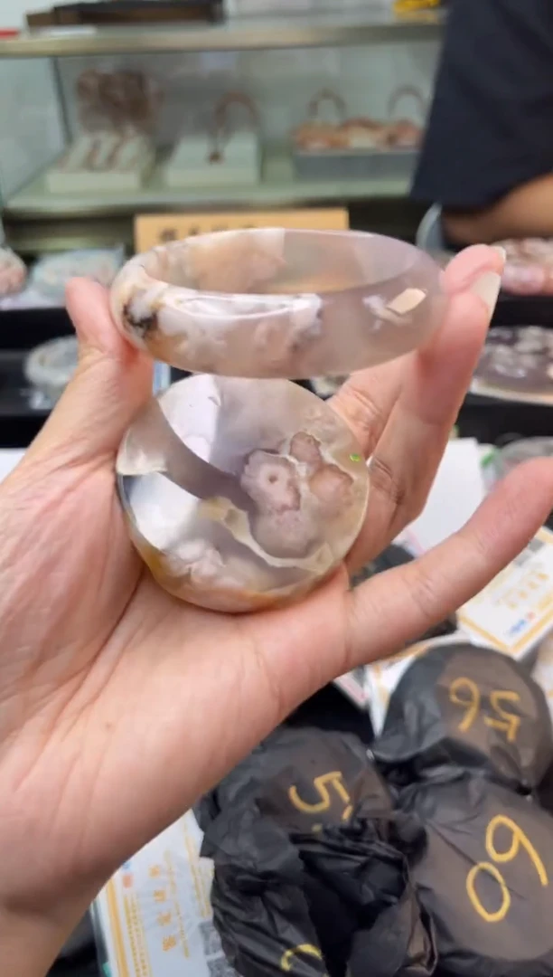 未镶嵌手镯石英质玉59圈口（赠品镯心）002