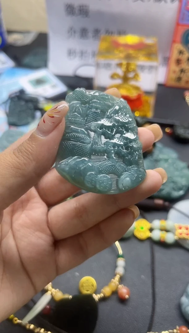 【闪购商品】翡翠颈饰未镶嵌翡翠