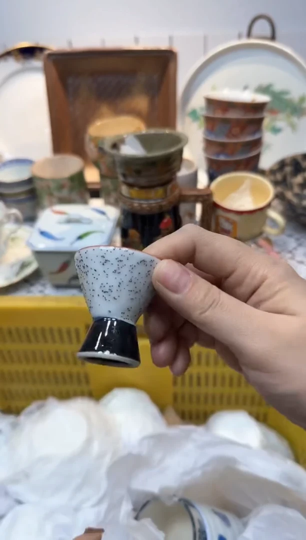 【闪购商品】815回流瓷器，默认微瑕，18包邮