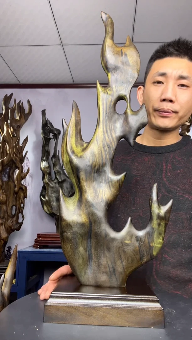 金丝楠木雕款赣****石金丝楠木工艺品摆件