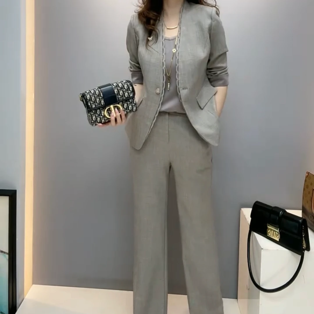 春季新款减龄时尚洋气气质百搭遮肉显瘦高档西服上衣裤子背心套装