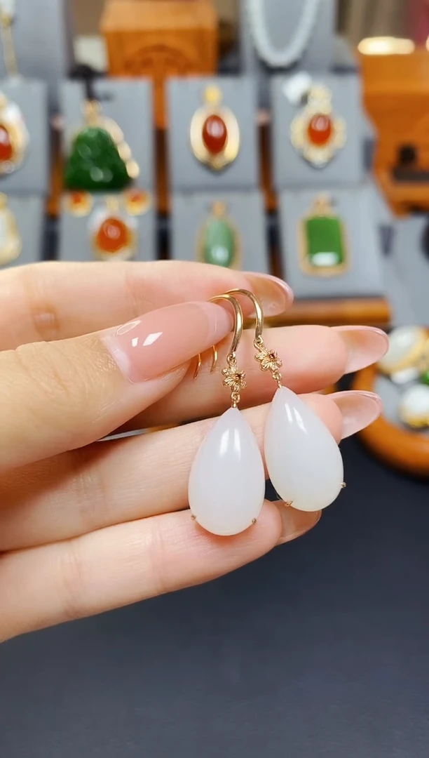 18K金镶嵌和田玉耳环白玉水滴耳环*玫瑰金色