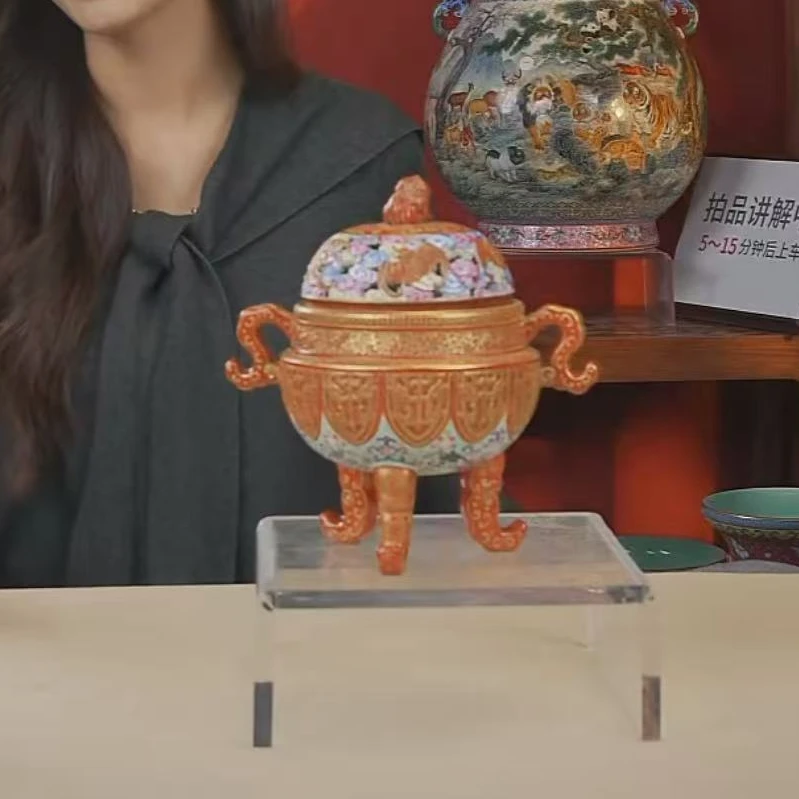国呈拍卖古董瓷器
