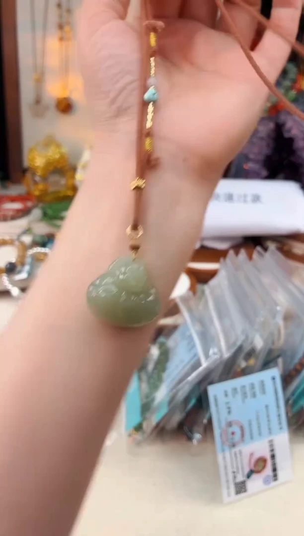 未镶嵌和田玉吊坠@@C921D017766