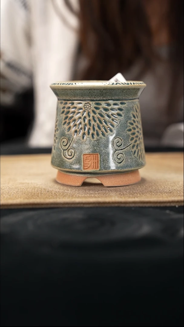 11-14-062花盆口径6.5瑕