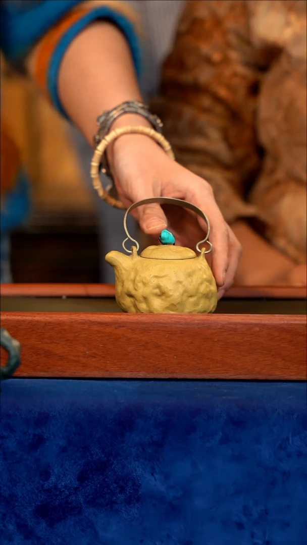 紫砂 宜兴紫砂 TZP 本绿提梁供春