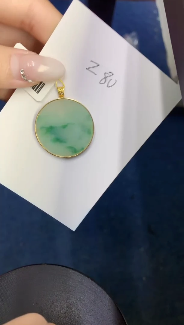 【闪购商品】翡翠颈饰18K金镶嵌0000000000