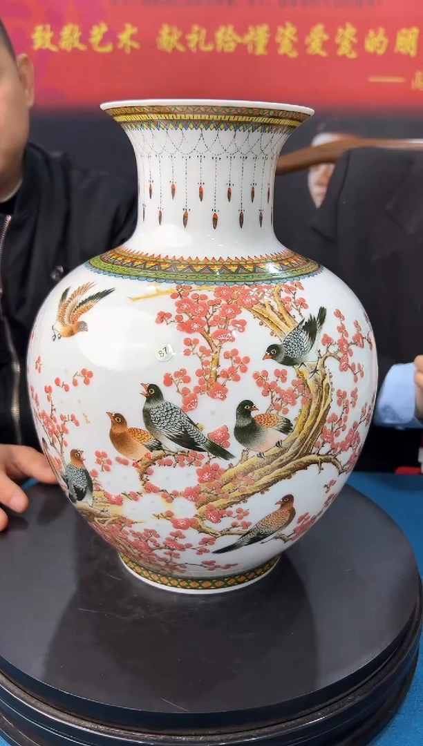 【闪购商品】瓶玲珑平安如意内绘墨彩山水赏瓶87