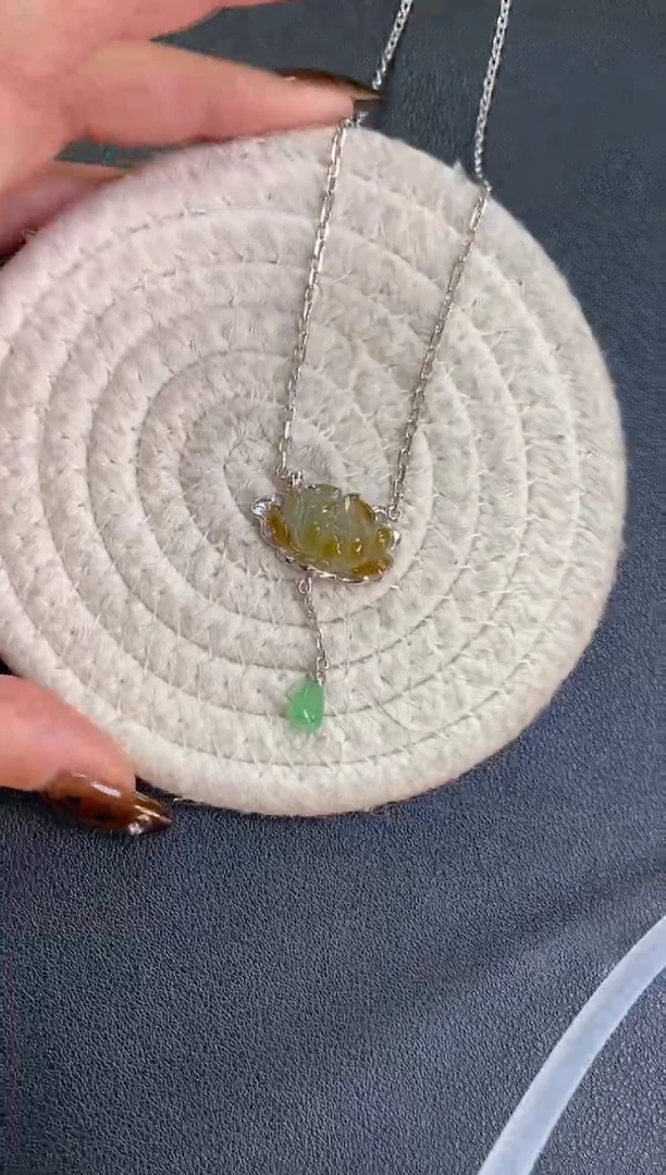 颈饰银S925镶嵌翡翠净货19253