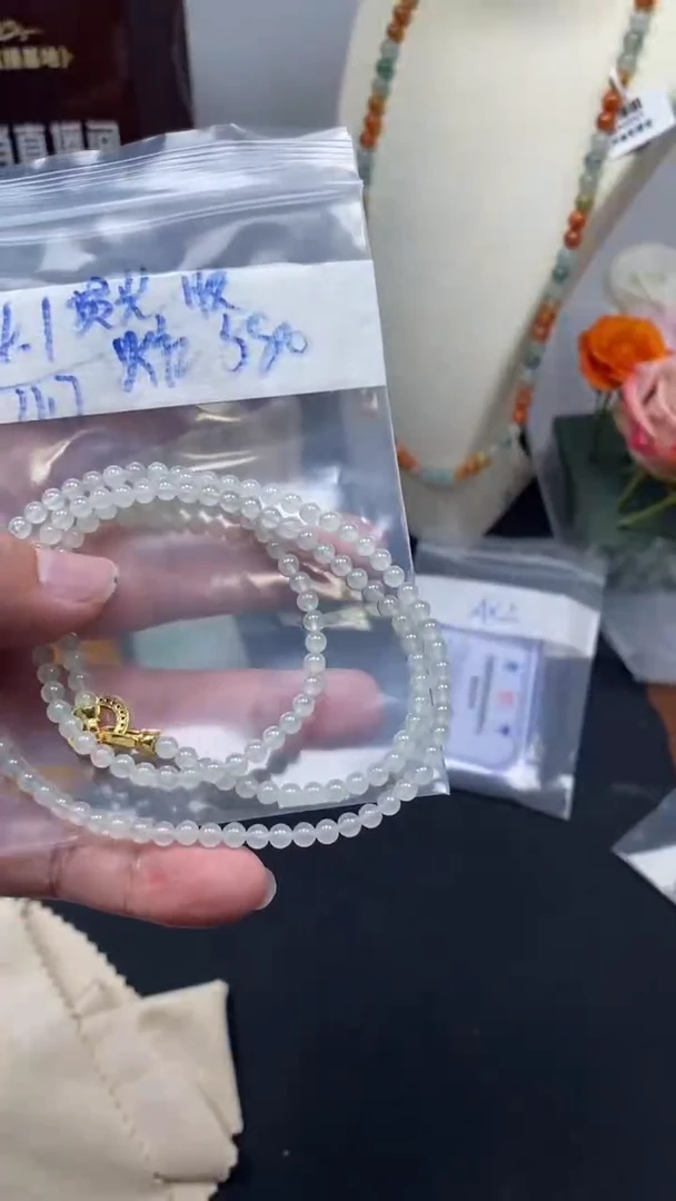 未镶嵌定制翡翠天然缅甸翡翠