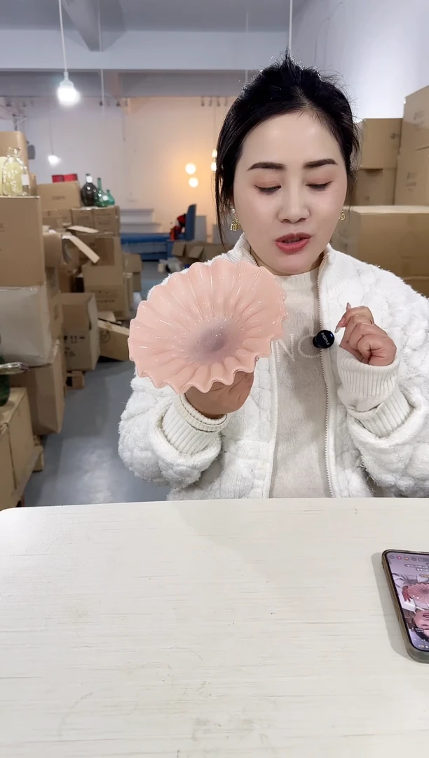 【闪购商品】玻璃DD-粉色折纸小果盘