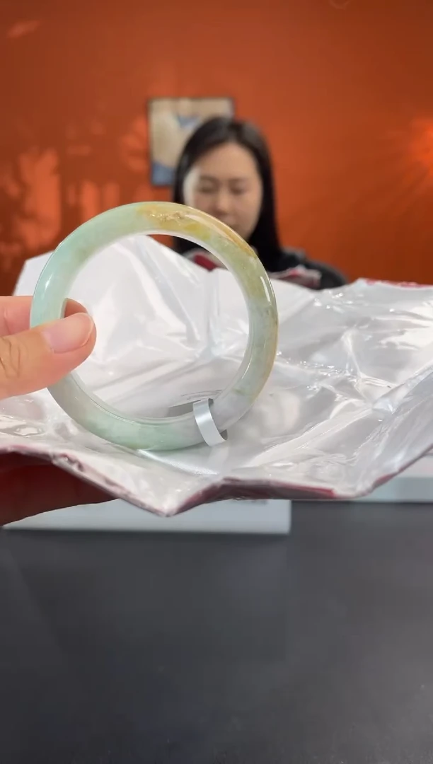 未镶嵌手镯翡翠4